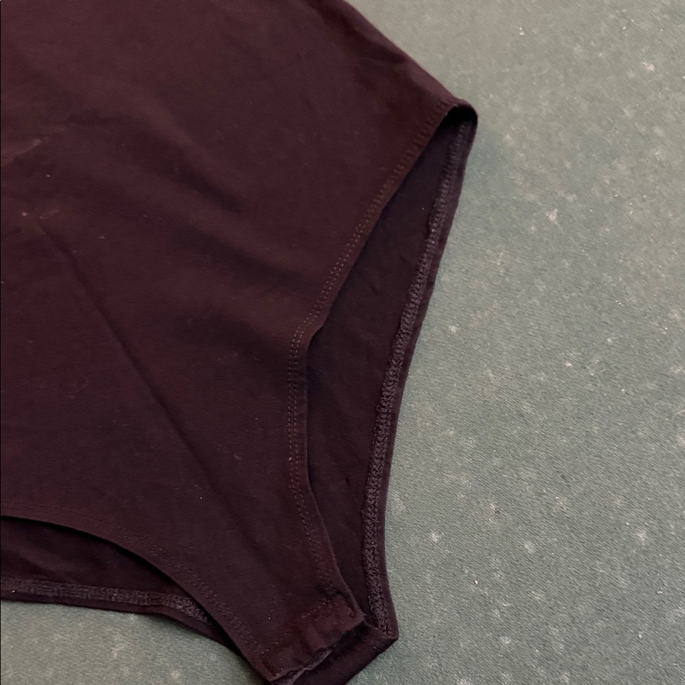 Black Sleeveless Bodysuit. ‎   CAJA # 1 A - Picture 2 of 6